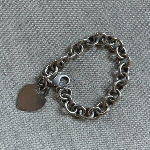 Tiffany & Co. Sterling Silver HEART TAG Charm *Retired* Bracelet